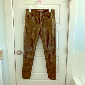 AE camo pants!